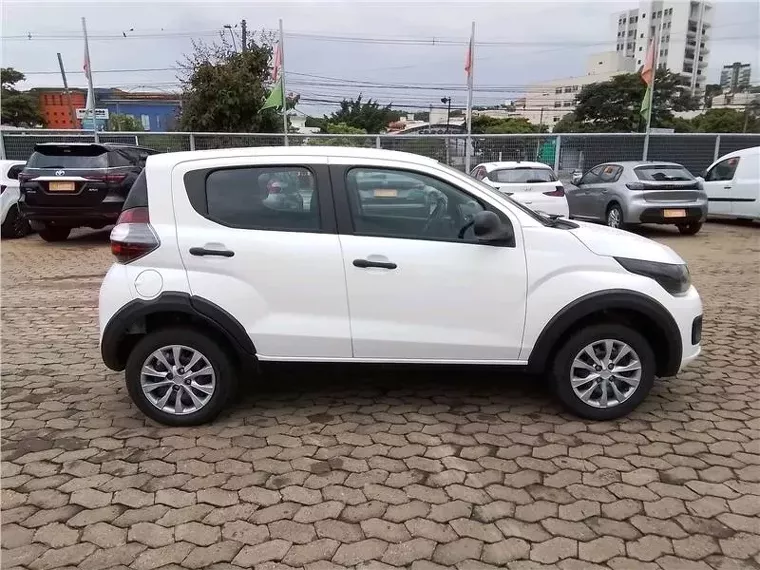 Fiat Mobi Branco 2