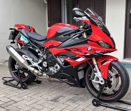 S 1000 RR