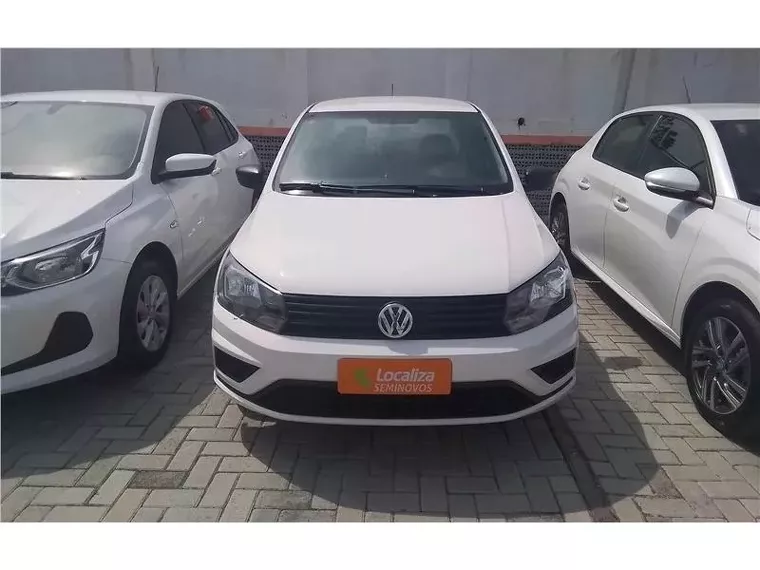 Volkswagen Voyage Branco 1