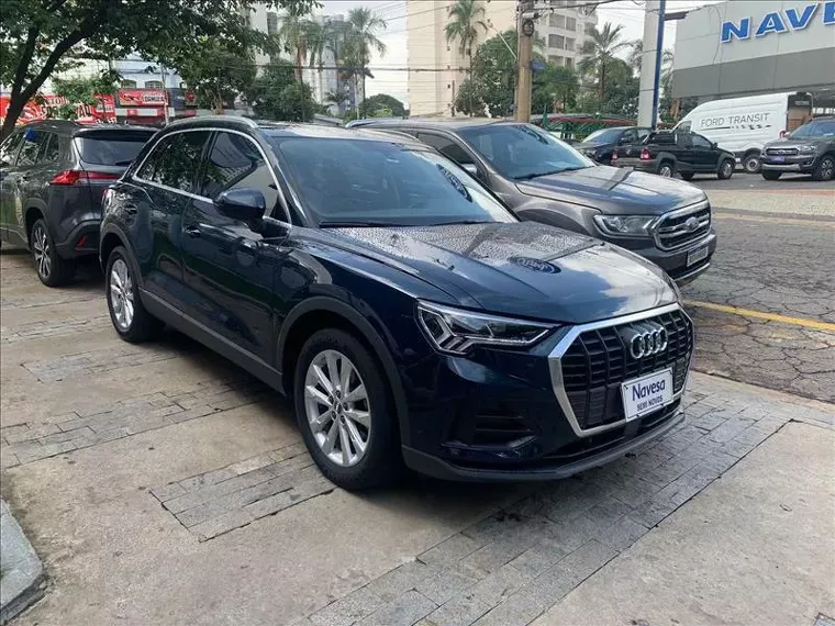 Audi Q3 Azul 3