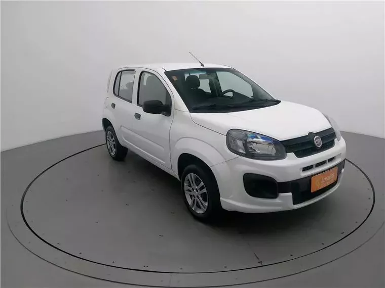 Fiat Uno Branco 2