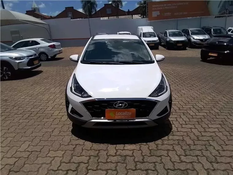 Hyundai HB20X Branco 1