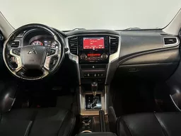Mitsubishi L200 Triton