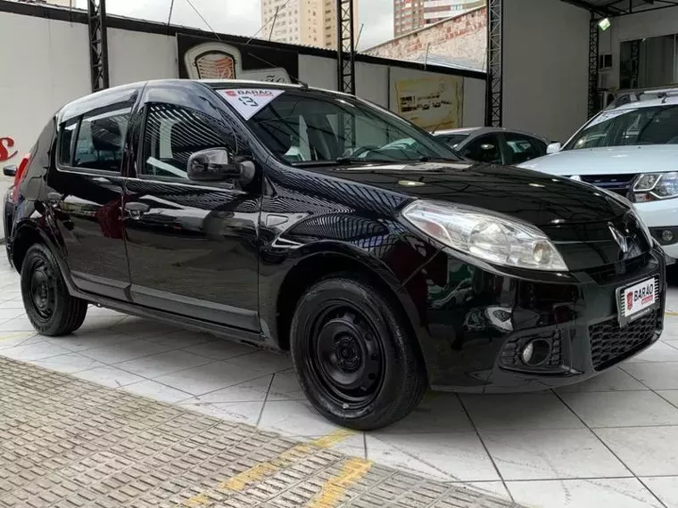 Renault Sandero Preto 4