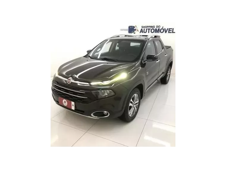 Fiat Toro Marrom 17