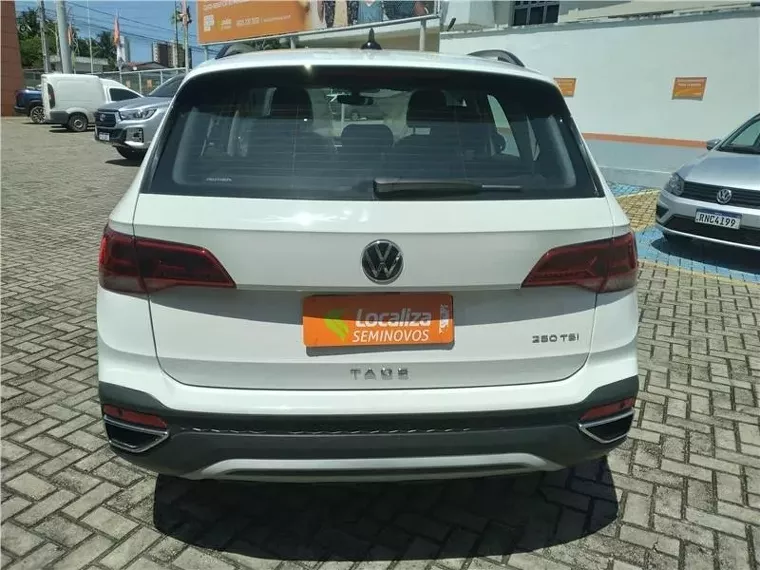 Volkswagen Taos Branco 7