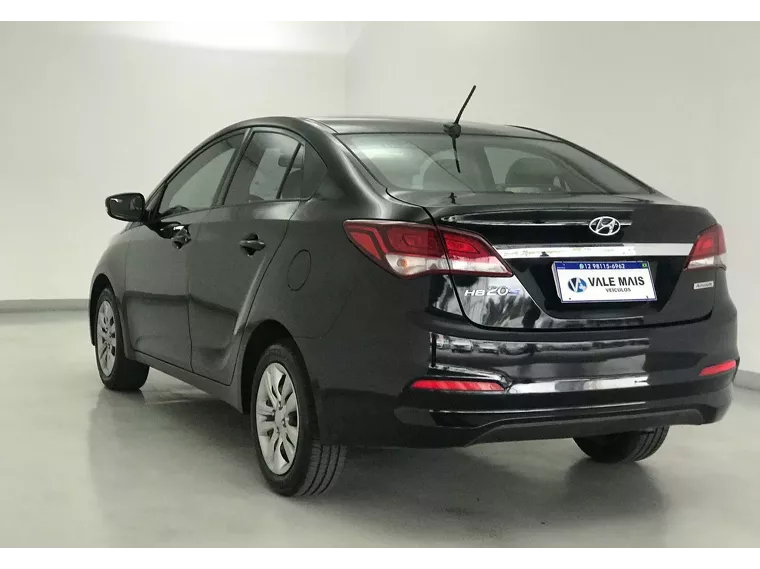 Hyundai HB20S Preto 4