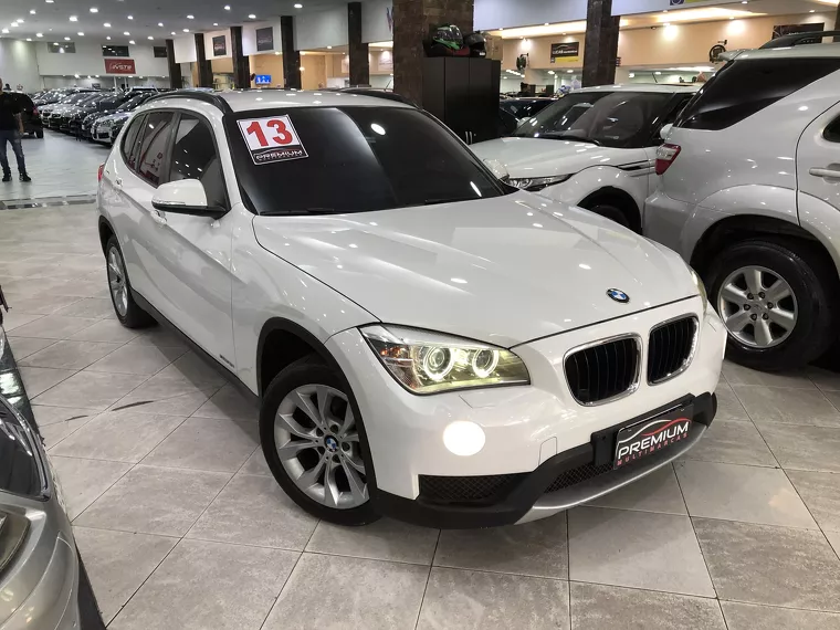 BMW X1 Branco 4