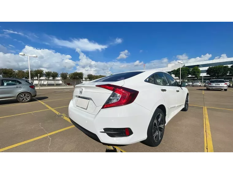 Honda Civic Branco 13