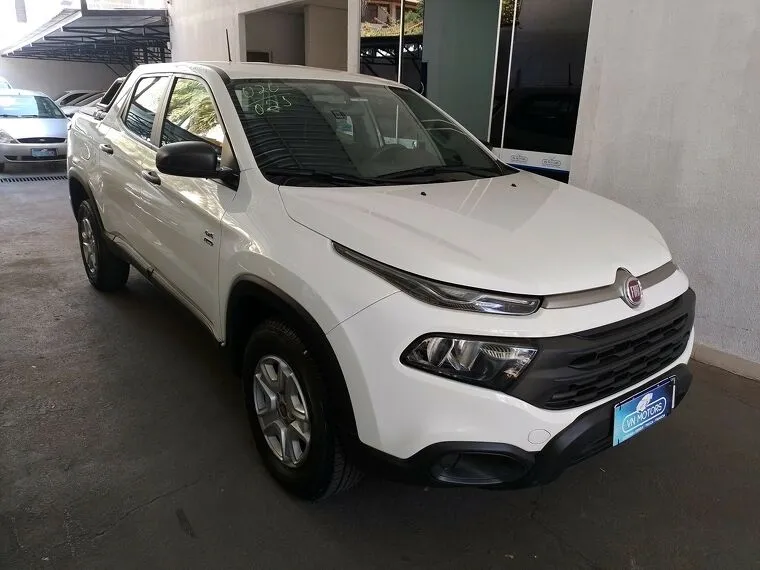 Fiat Toro Branco 1