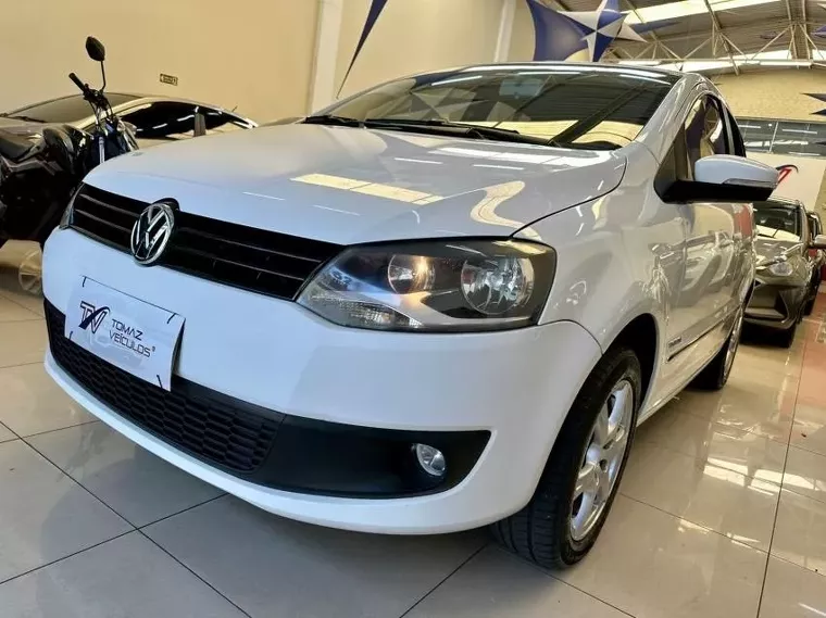 Volkswagen Fox Branco 19