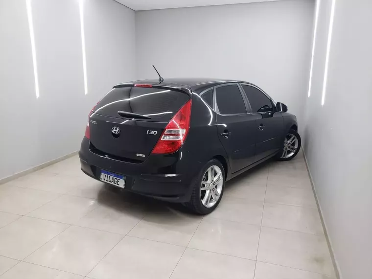 Hyundai I30 Preto 12