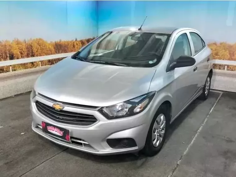 Chevrolet Onix Prata 4