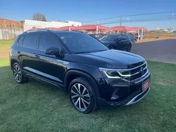 Volkswagen Taos