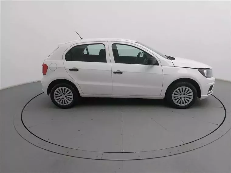 Volkswagen Gol Branco 8