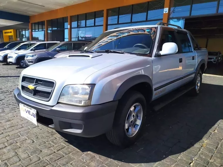 Chevrolet S10 Prata 3