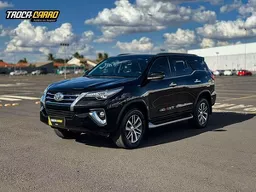 Toyota Hilux SW4