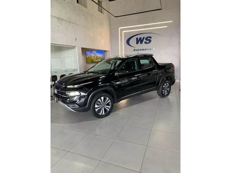 Fiat Toro Preto 8