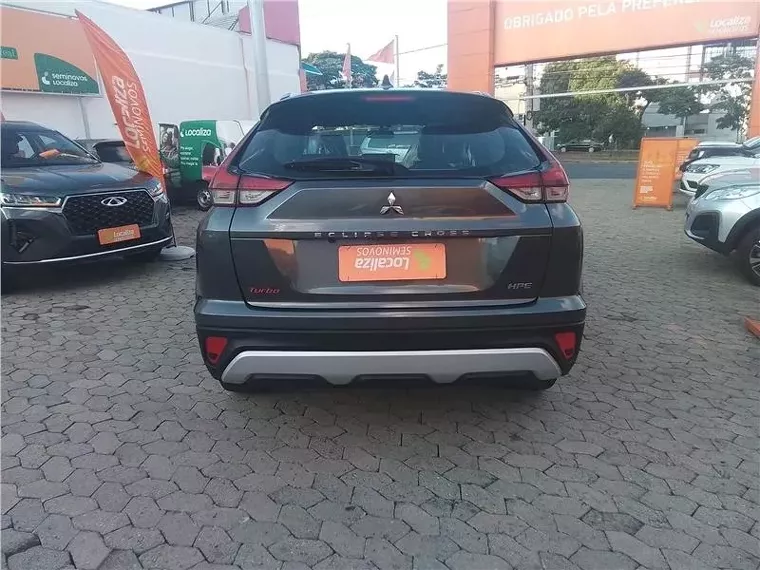 Mitsubishi Eclipse Cross Cinza 9