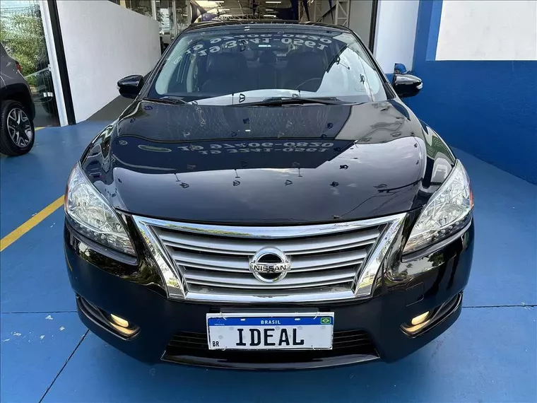 Nissan Sentra Preto 7