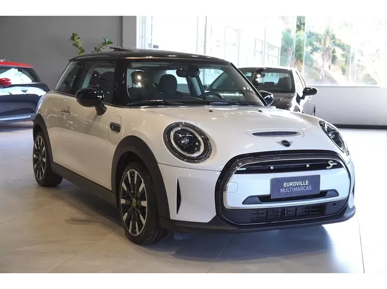 Mini Cooper Branco 4