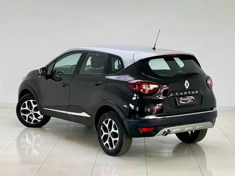 Renault Captur Preto 13