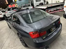 BMW 328i