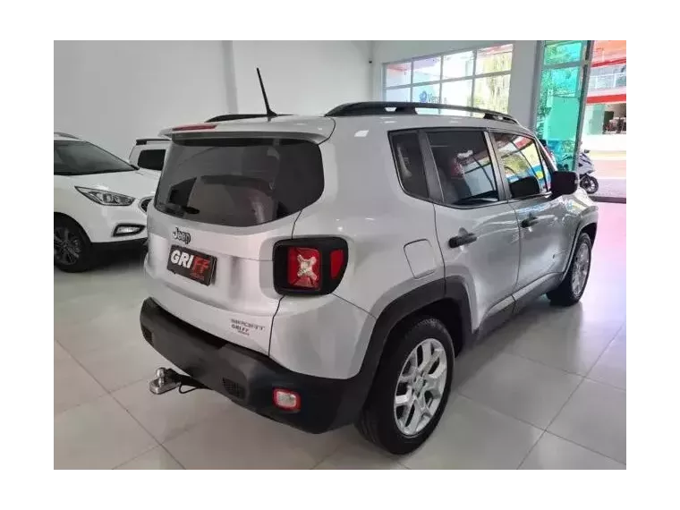 Jeep Renegade Prata 5