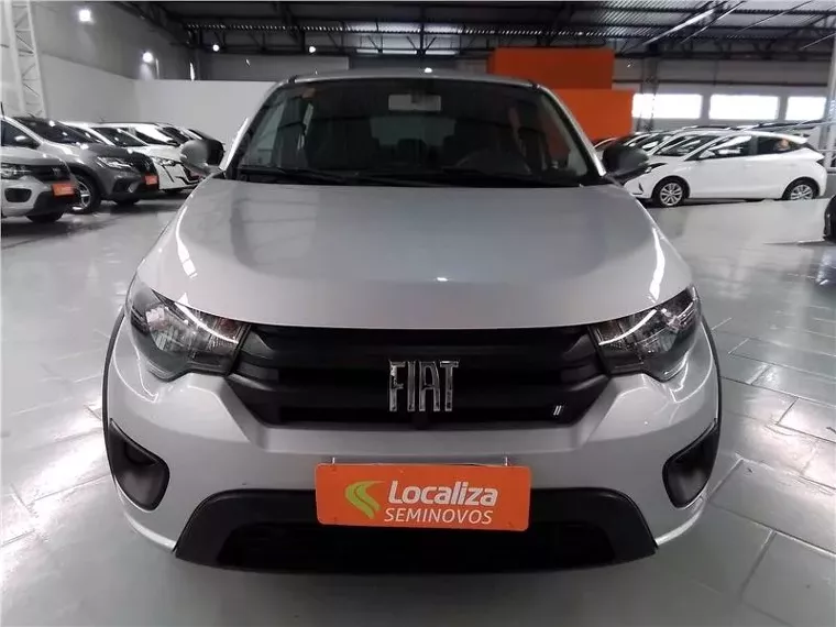 Fiat Mobi Prata 11