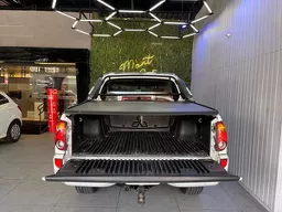 Mitsubishi L200 Triton