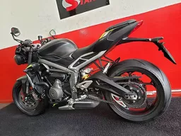 Triumph Street Triple