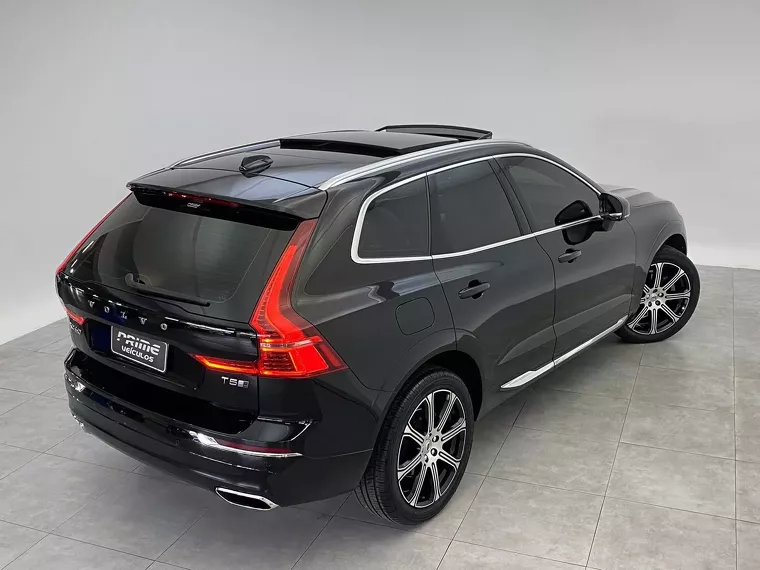 Volvo XC60 Preto 19