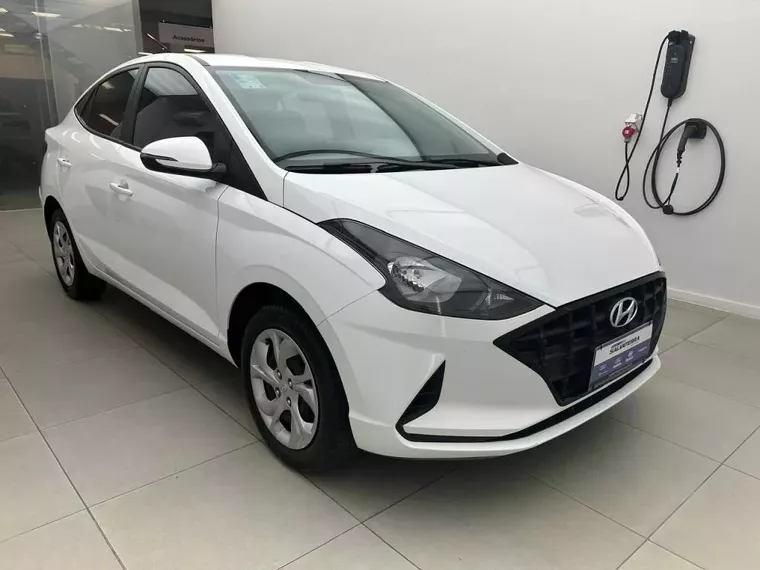 Hyundai HB20S Branco 2