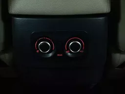 Mitsubishi Pajero Full