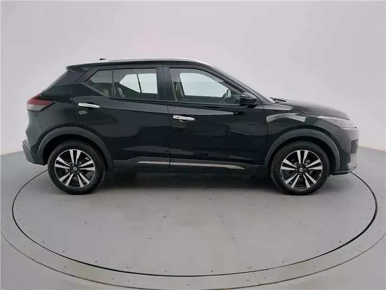 Nissan Kicks Preto 7