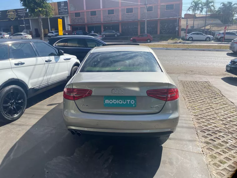 Audi A4 Prata 3