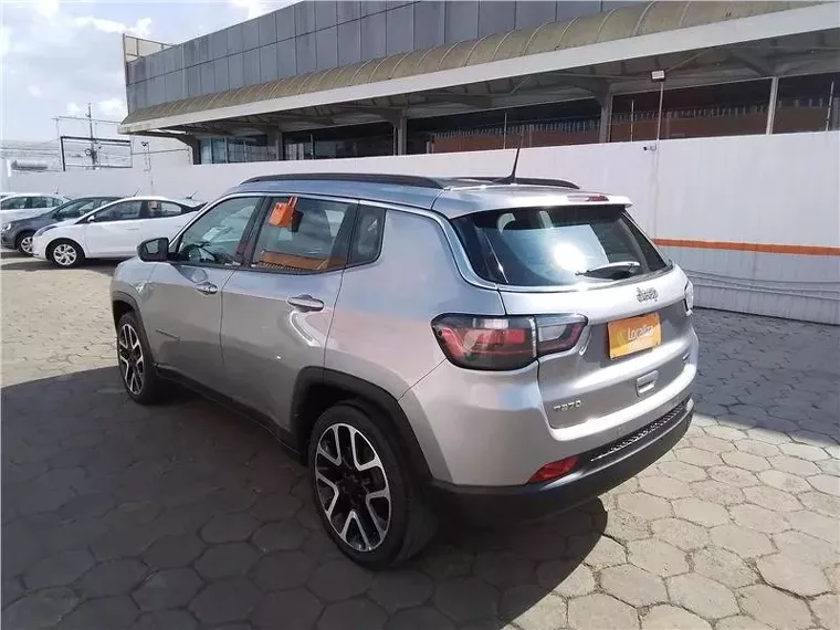 Jeep Compass Prata 11