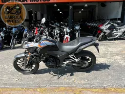 CB 500