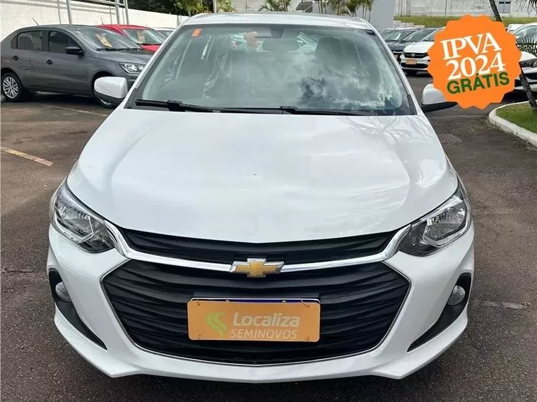 Chevrolet Onix Branco 1