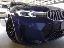 BMW 320i