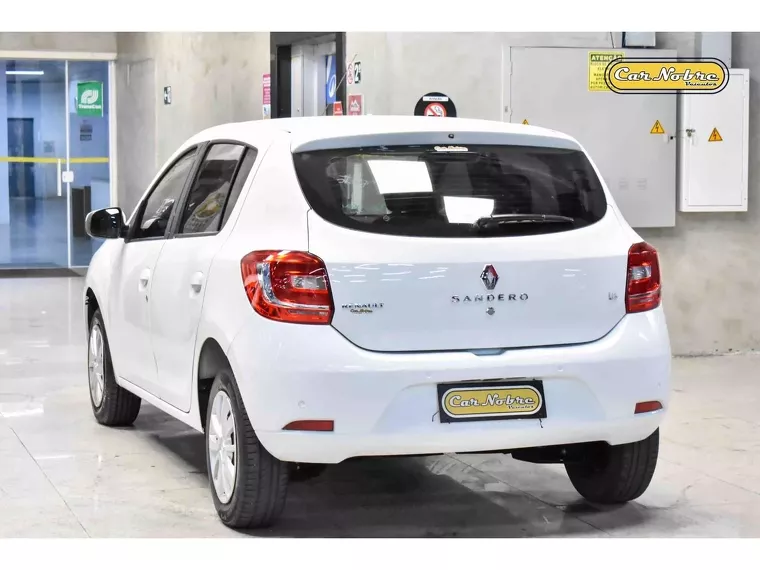 Renault Sandero Branco 4