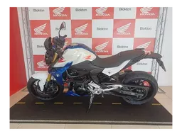BMW F 900