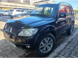 Mitsubishi Pajero TR4