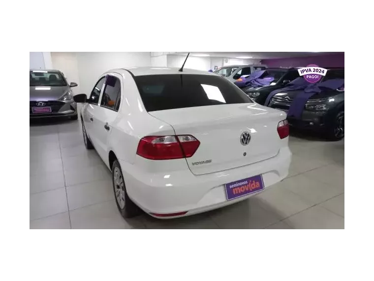 Volkswagen Voyage Branco 5