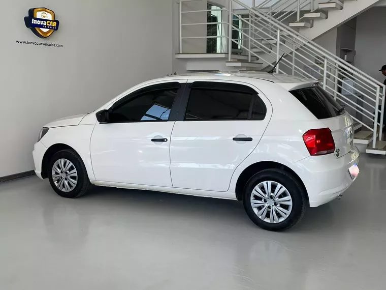 Volkswagen Gol Branco 2