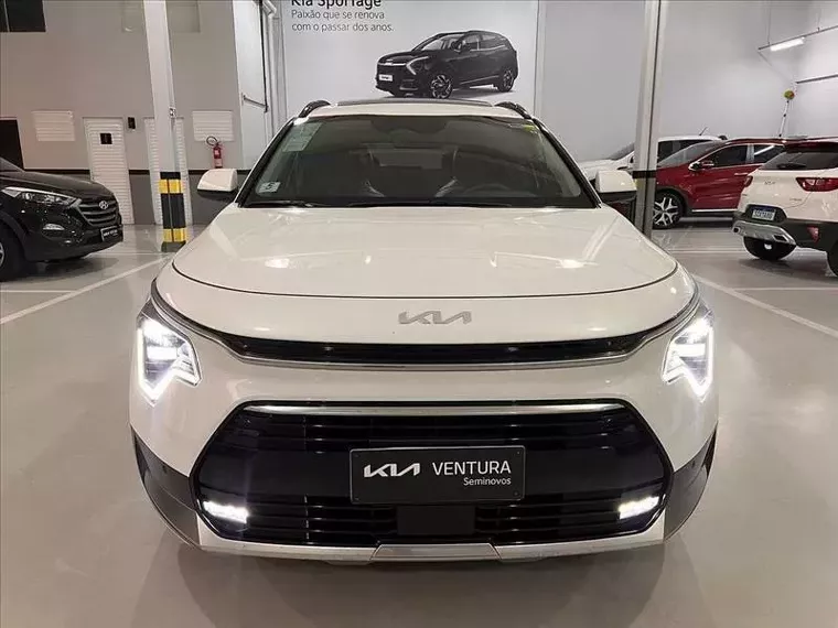 KIA Niro Branco 14