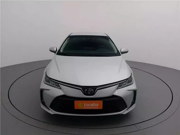 Toyota Corolla Prata 15