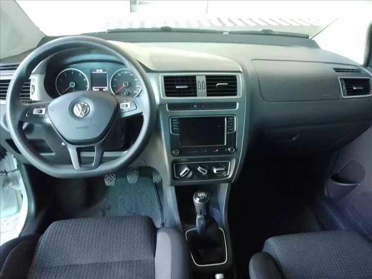 Volkswagen Fox Branco 10