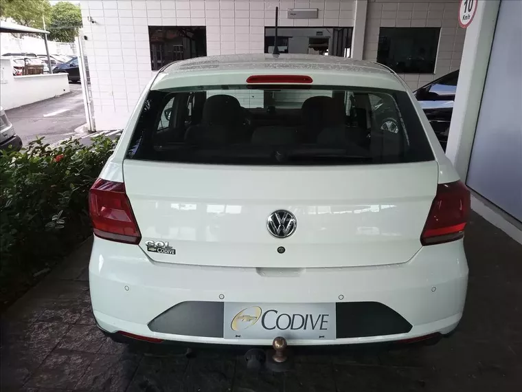 Volkswagen Gol Branco 2