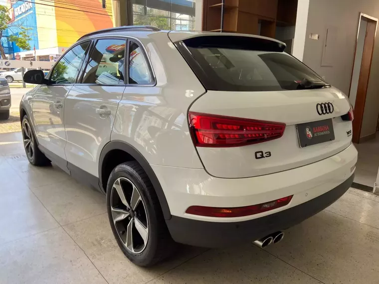 Audi Q3 Branco 18